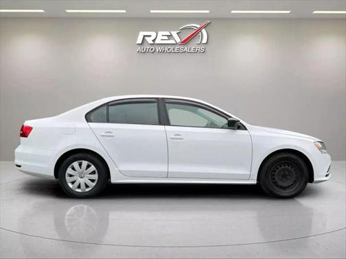2015 Volkswagen Jetta Auto S w/Technology