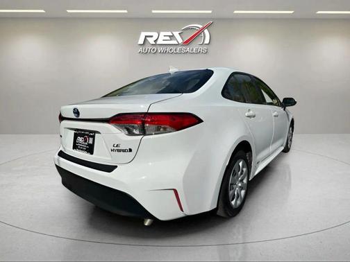 2023 Toyota Corolla Hybrid SE