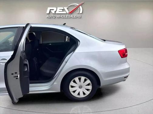 2015 Volkswagen Jetta Man S w/Technology