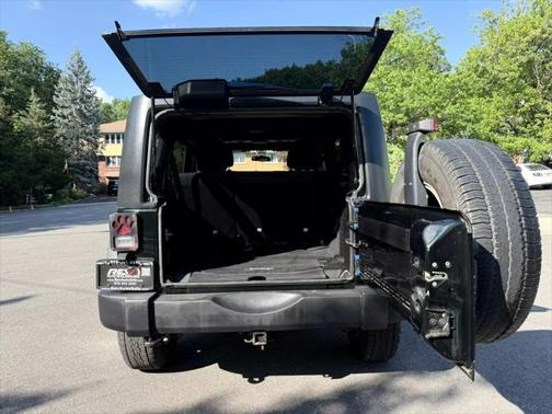 2012 Jeep Wrangler Unlimited Sport