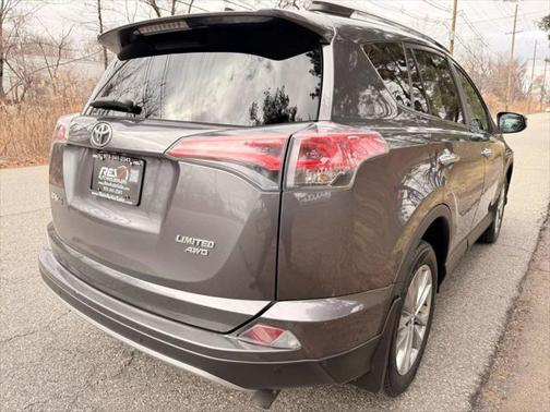 2017 Toyota RAV4 Limited