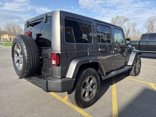 2018 Jeep Wrangler JK Unlimited Sahara