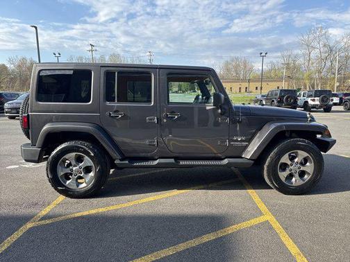 2018 Jeep Wrangler JK Unlimited Sahara