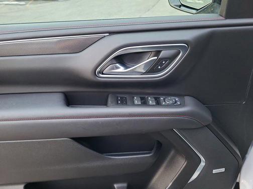 2022 Chevrolet Tahoe 4WD RST