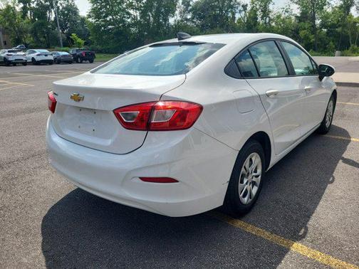 2019 Chevrolet Cruze LS