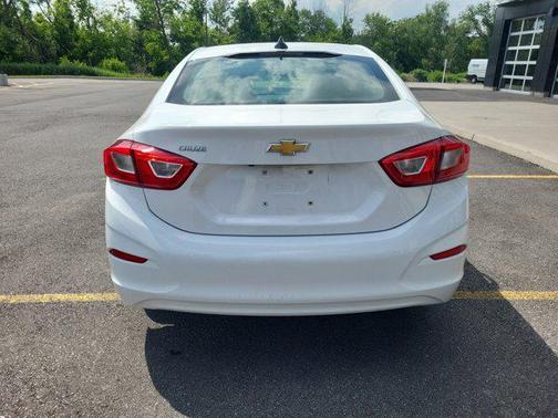 2019 Chevrolet Cruze LS