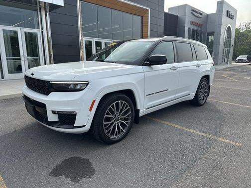 2022 Jeep Grand Cherokee L Summit Reserve