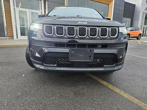 2023 Jeep Compass Sport
