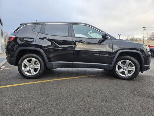 2023 Jeep Compass Sport