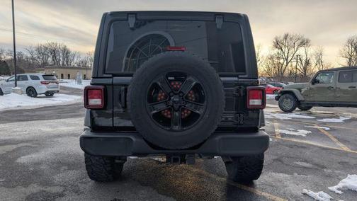 Black Clearcoat 2021 Jeep Wrangler Unlimited Sport Altitude