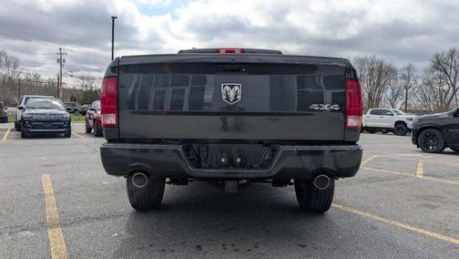 Maximum Steel Metallic Clearcoat 2018 RAM 1500 Express