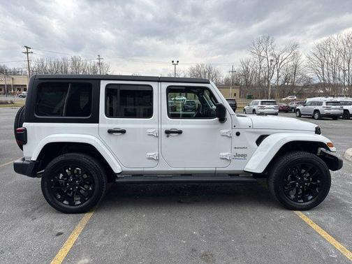 2023 Jeep Wrangler 4xe Sahara