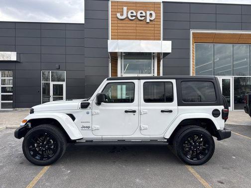 2023 Jeep Wrangler 4xe Sahara