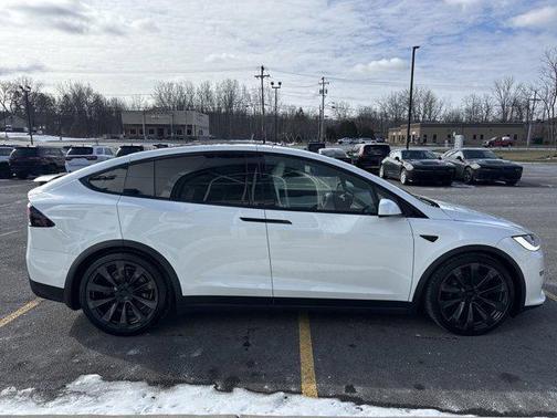 2022 Tesla Model X Dual Motor All-Wheel Drive