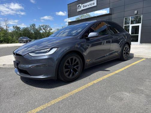 2022 Tesla Model X Plaid Tri Motor All-Wheel Drive