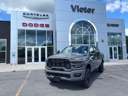 Ceramic Gray Clearcoat 2026 RAM 2500 Big Horn Crew Cab 4x4 6'4' Box