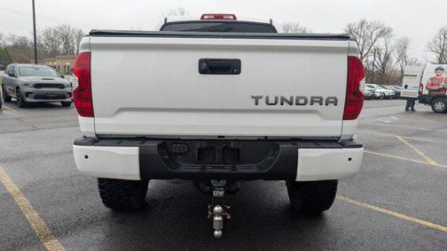 2018 Toyota Tundra SR5