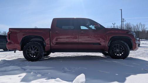 2023 Toyota Tundra Hybrid Platinum