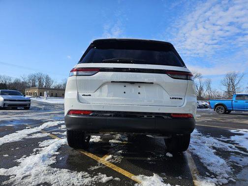 2025 Jeep Grand Cherokee Limited