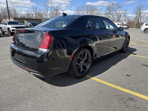 2023 Chrysler 300 S