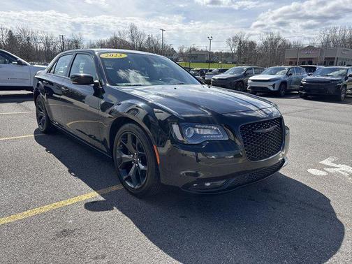 2023 Chrysler 300 S