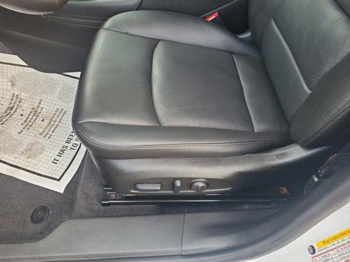2022 Chevrolet Malibu FWD Premier