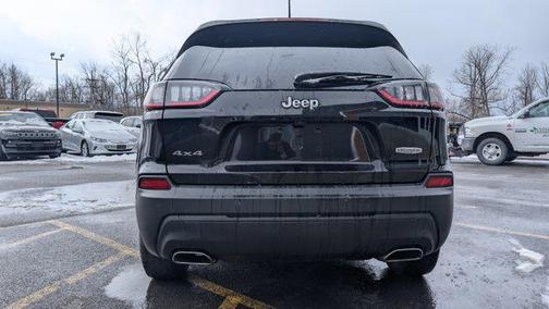 2022 Jeep Cherokee Latitude Lux