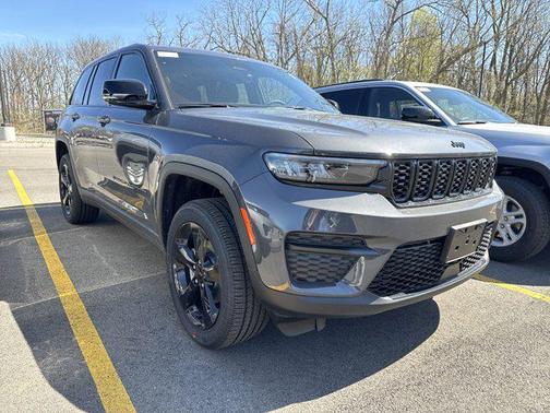2025 Jeep Grand Cherokee Altitude