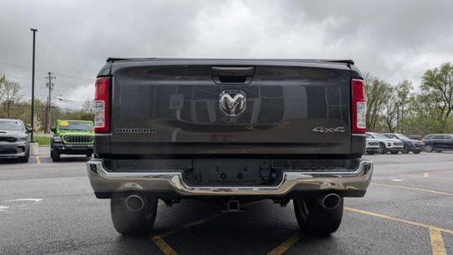 Granite Crystal Metallic Clearcoat 2021 RAM 1500 Big Horn/Lone Star