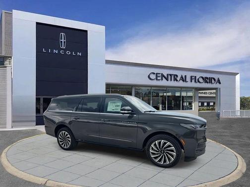 2025 Lincoln Navigator Black Label