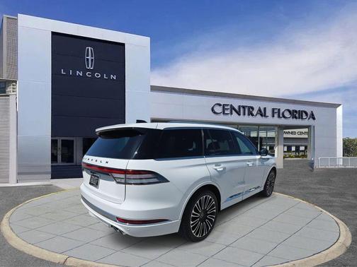 2025 Lincoln Aviator Black Label AWD