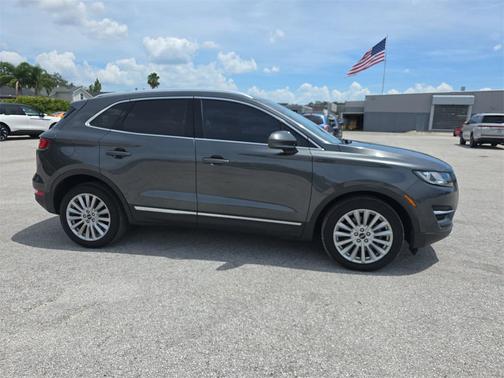 2019 Lincoln MKC Standard