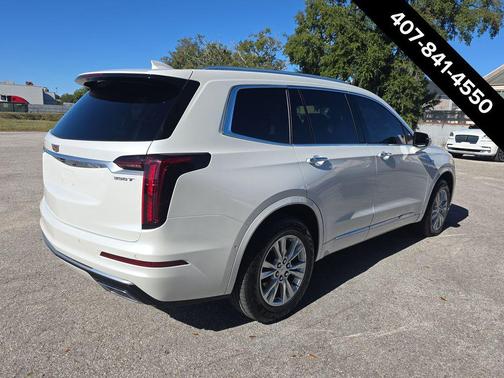 2023 Cadillac XT6 Luxury FWD