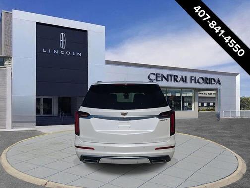 2023 Cadillac XT6 Luxury FWD