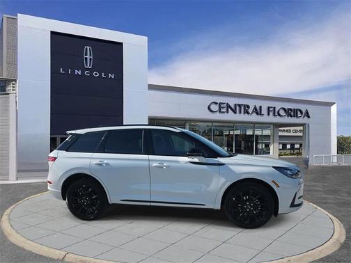 2026 Lincoln Corsair Premiere