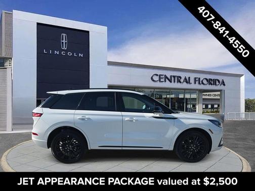 2026 Lincoln Corsair Premiere