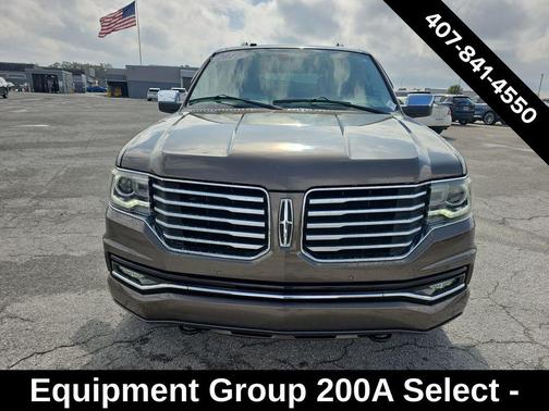 2017 Lincoln Navigator Select