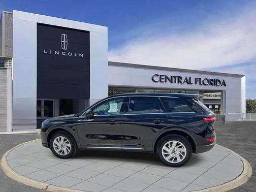 2025 Lincoln Corsair Premiere