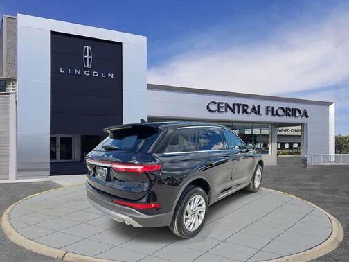 2025 Lincoln Corsair Premiere