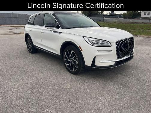 PRISTINE WHITE MET 3C 2023 Lincoln Corsair RESERVE