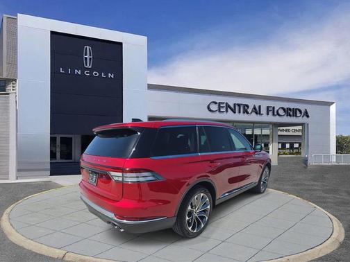 2025 Lincoln Aviator Premiere