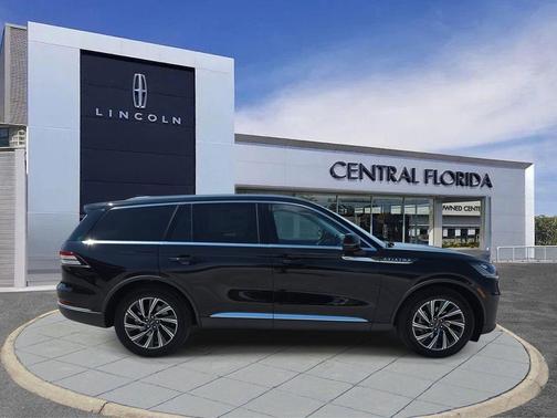 2025 Lincoln Aviator Premiere
