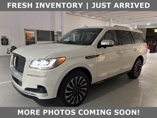 2022 Lincoln Navigator Black Label