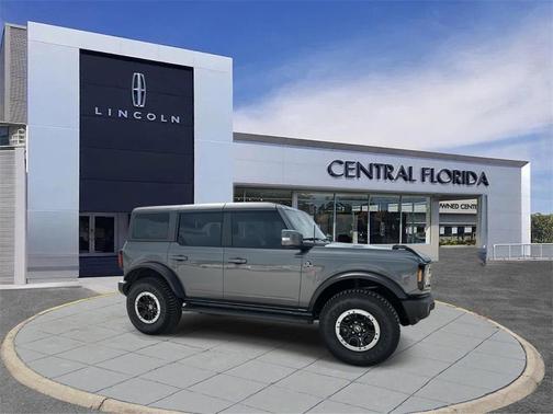 2023 Ford Bronco Outer Banks