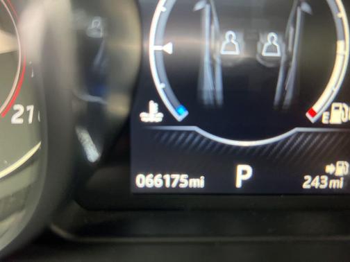 2017 Jaguar F-TYPE R