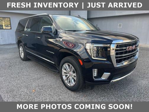 2022 GMC Yukon XL SLT