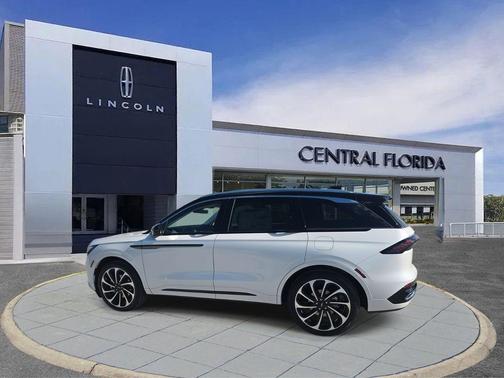 2026 Lincoln Nautilus Black Label