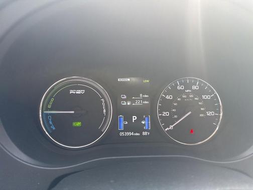2018 Mitsubishi Outlander PHEV SEL