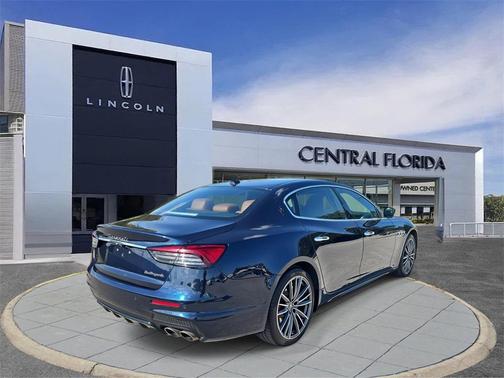 2022 Maserati Quattroporte Modena