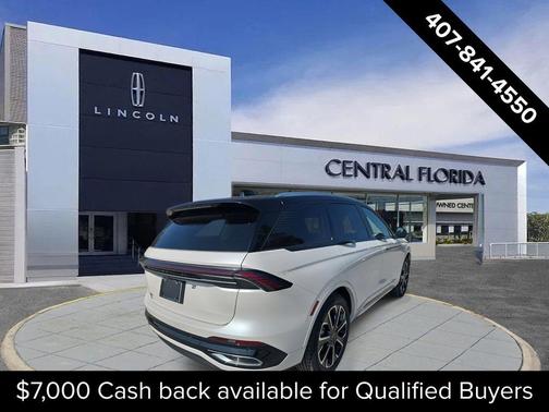 2025 Lincoln Nautilus Reserve